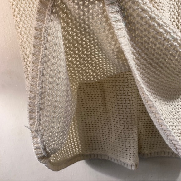 Old Navy Knitted V-Neck Cover Up, Size: 1, & Color: Cream - Picture 5 of 12